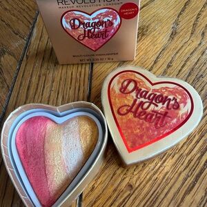 Makeup Revolution Dragon's Heart Multicolor Highlighter - Pink, Gold, Peach